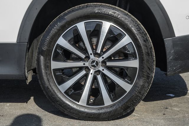 Used 2022 Mercedes-Benz GLB 250 4MATIC image 19