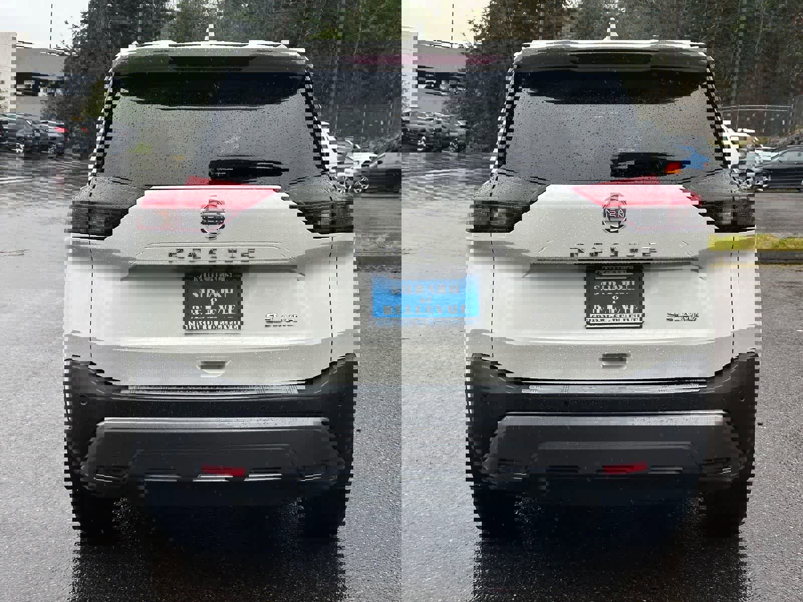 Used 2023 Nissan Rogue SL w/ SL Premium Package image 4