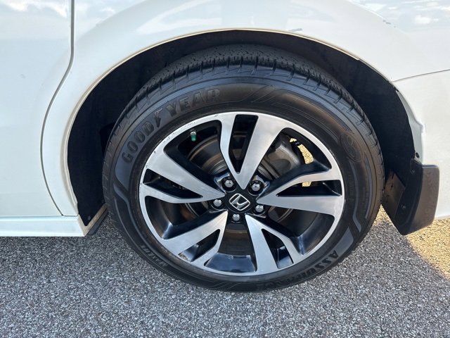 Used 2019 Honda Odyssey Elite image 32