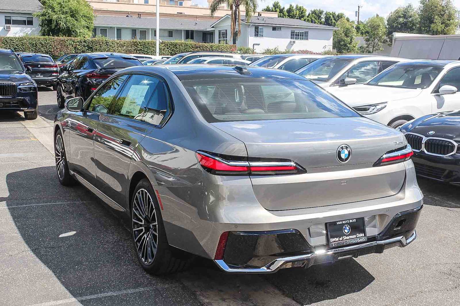 New 2026 BMW 740i RWD image 6