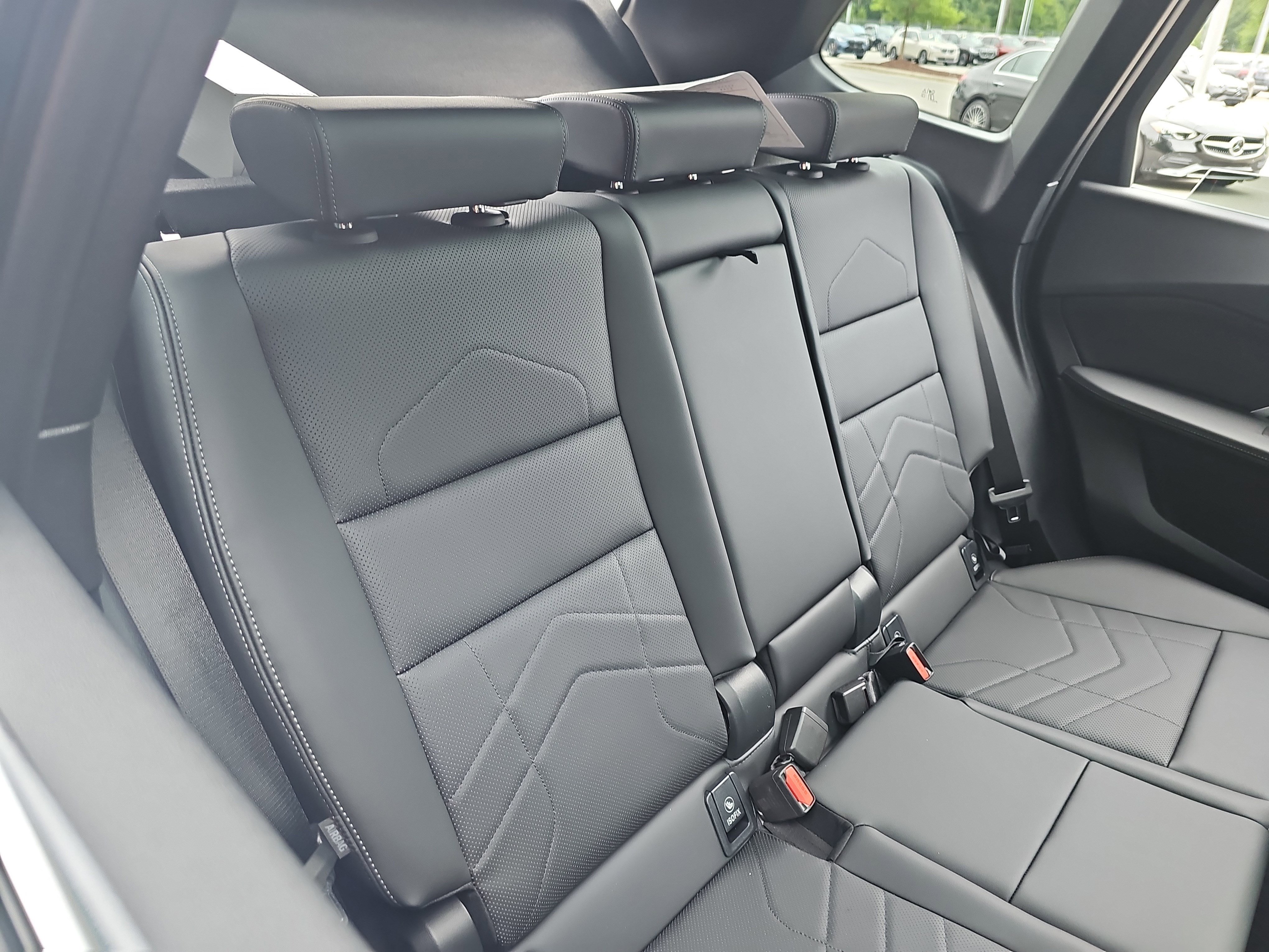 New 2025 BMW X1 xDrive28i w/ Technology Package image 12