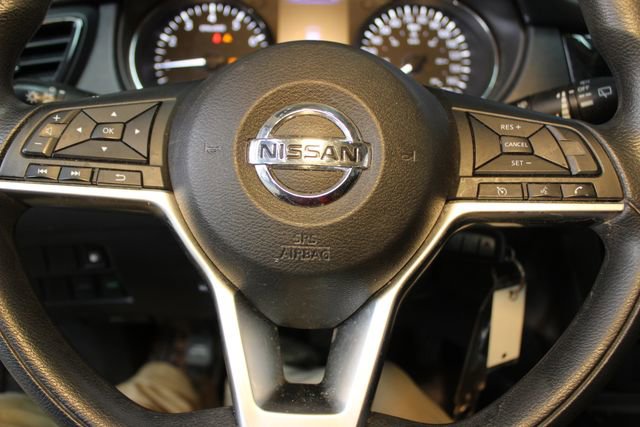 Used 2018 Nissan Rogue S FWD image 18