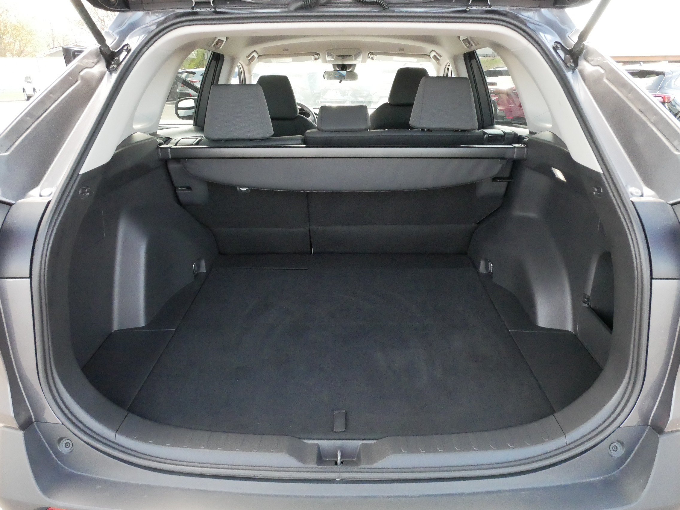 Certified 2025 Toyota RAV4 XLE AWD/4WD image 18