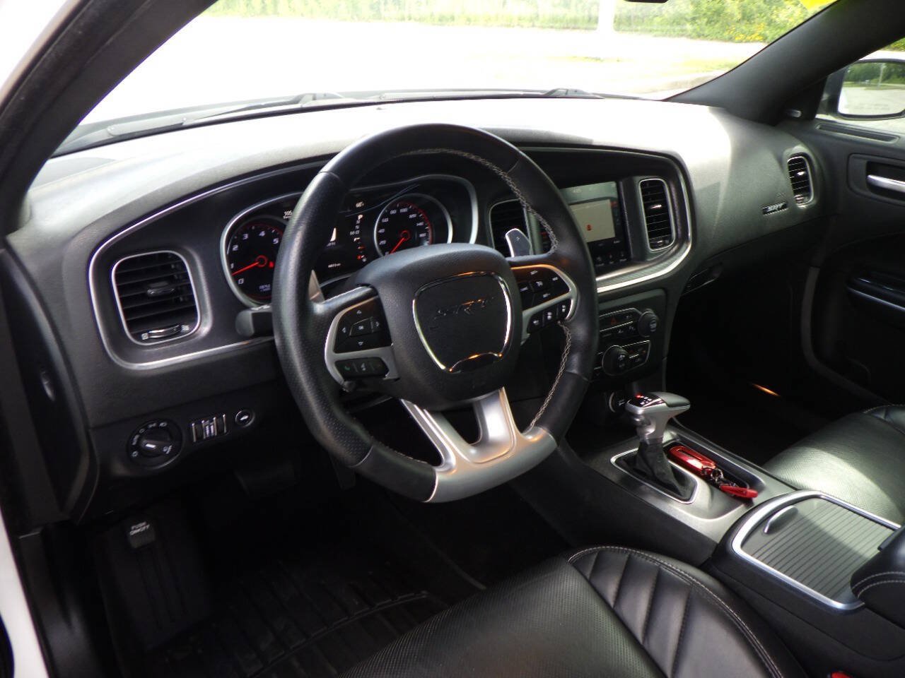 Used 2018 Dodge Charger SRT w/ Technology Group RWD image 22