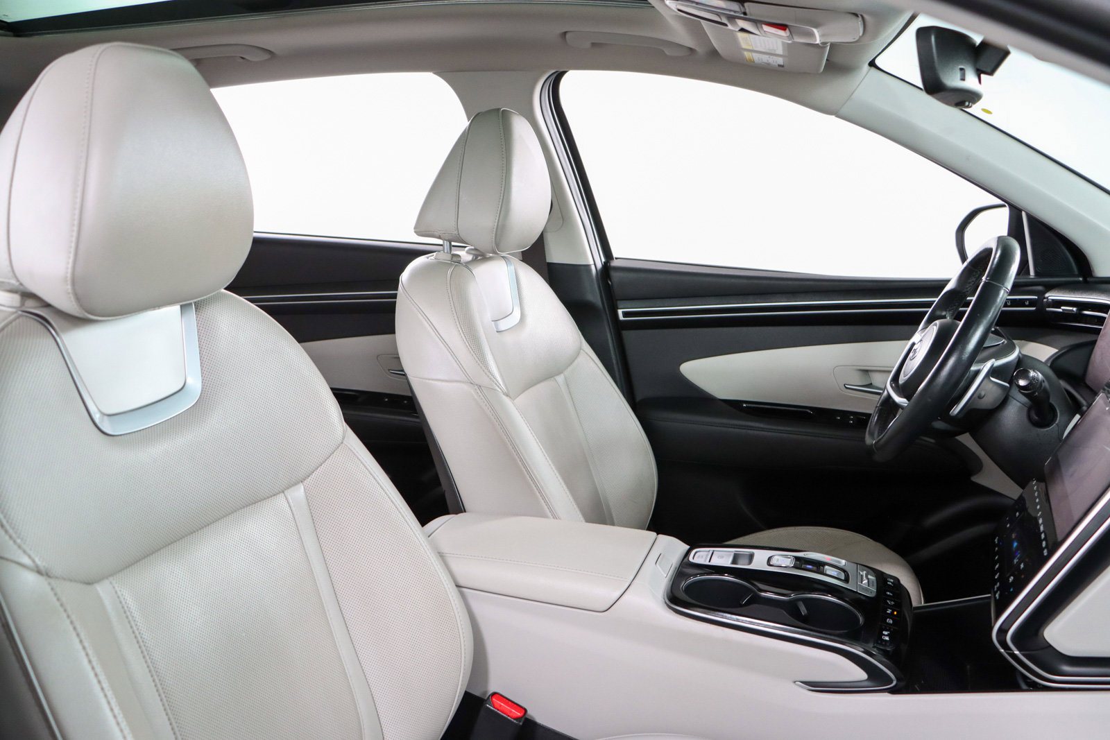 Used 2023 Hyundai Tucson Limited image 28