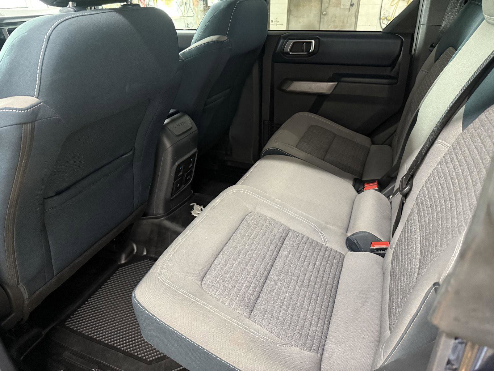 Used 2021 Ford Bronco Outer Banks image 24