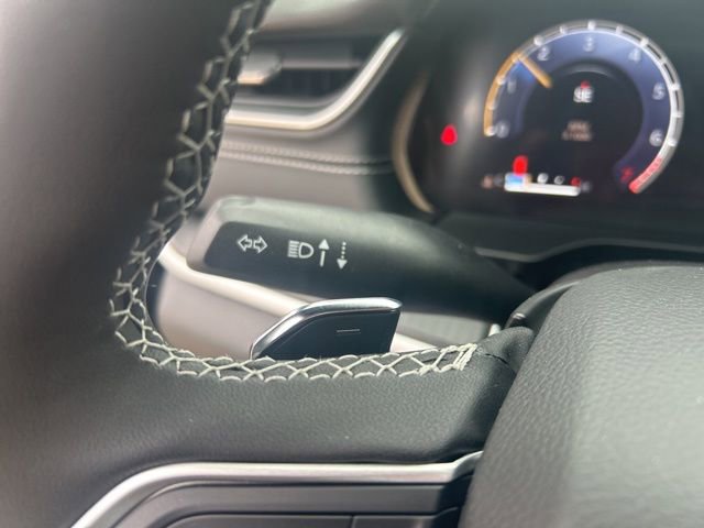 New 2025 Jeep Grand Cherokee L Altitude image 20
