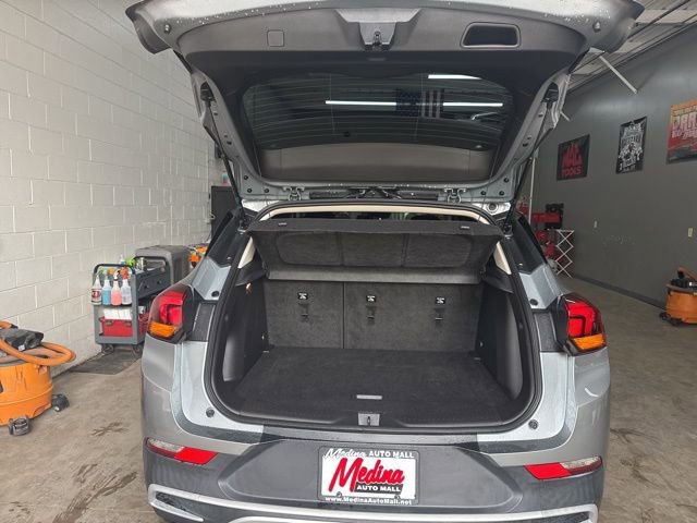 Used 2023 Buick Encore GX Preferred image 18