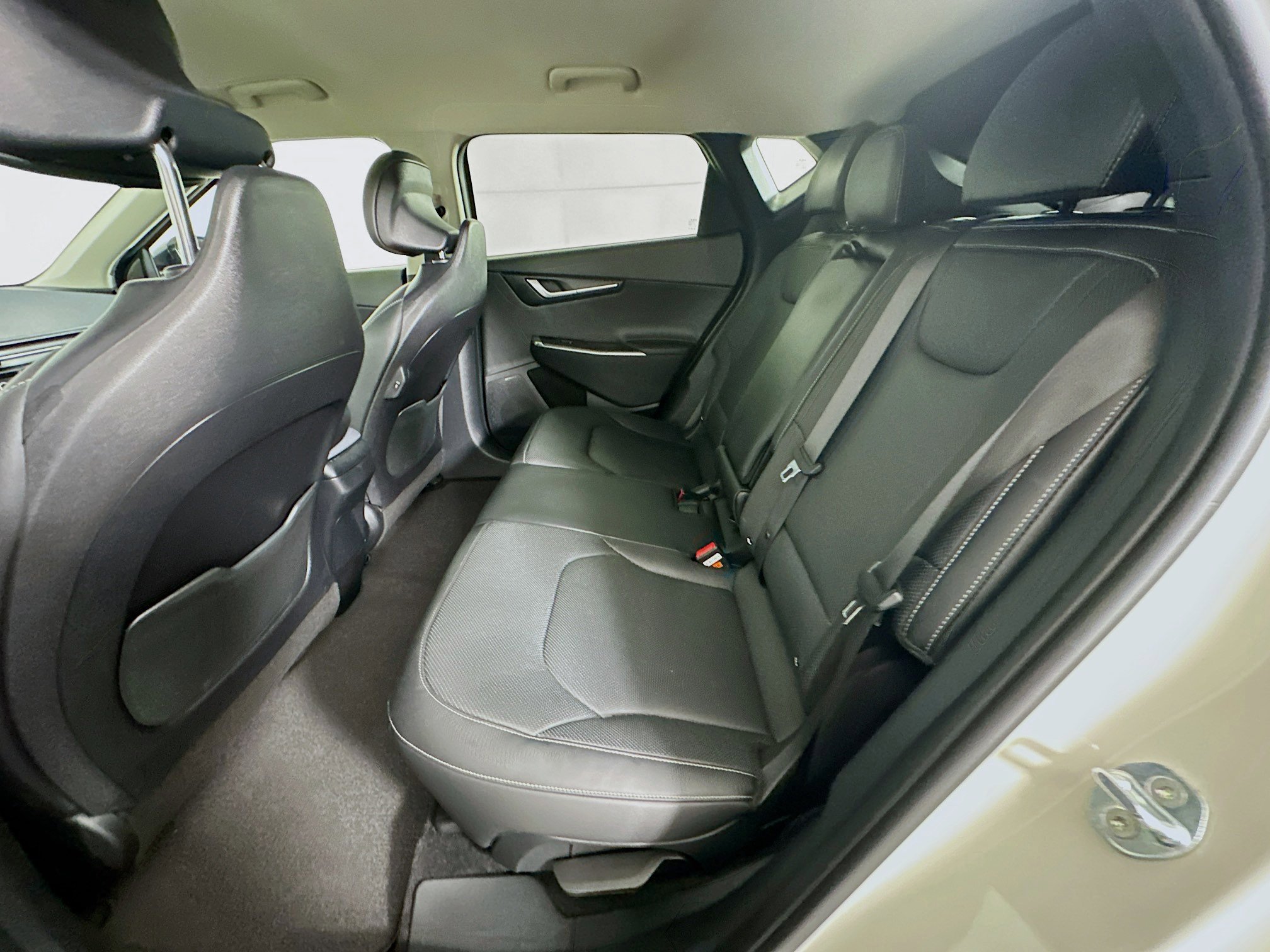 Used 2022 Kia EV6 Wind image 28