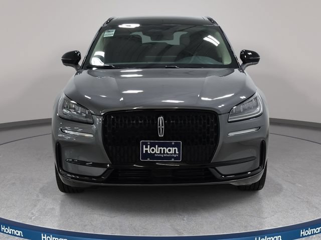 Used 2025 Lincoln Corsair AWD w/ Equipment Group 101A image 2