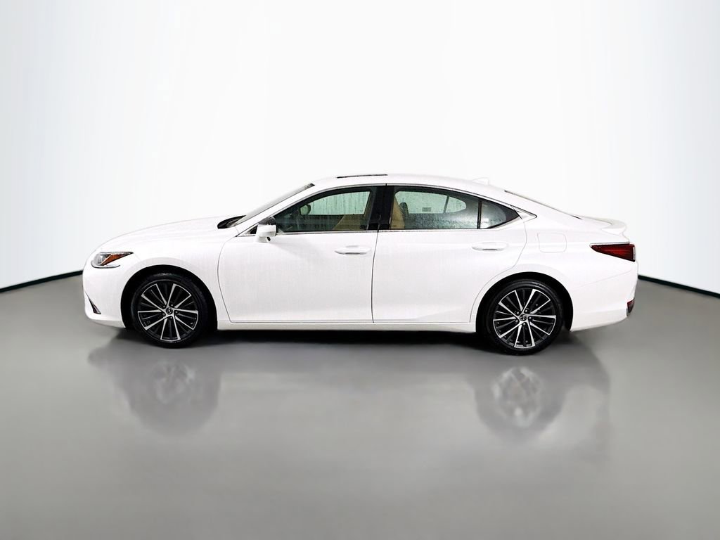 Certified 2025 Lexus ES 300h w/ Premium Package image 8