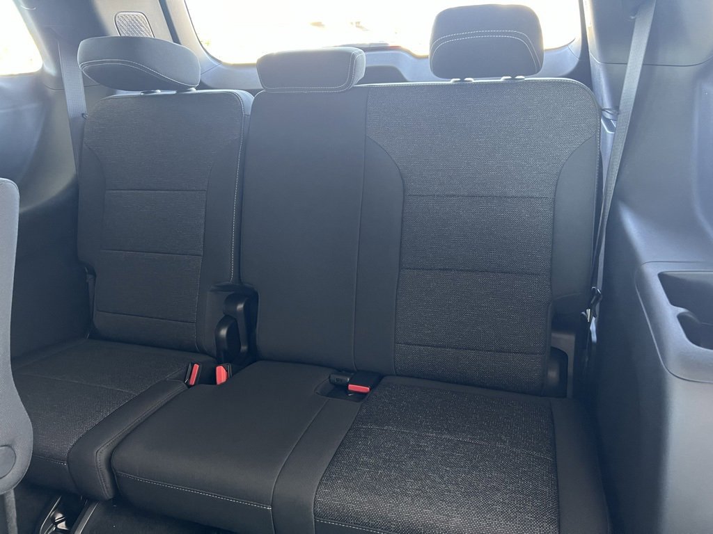 New 2026 Chevrolet Traverse LT w/ Sun and Wheel Package image 19