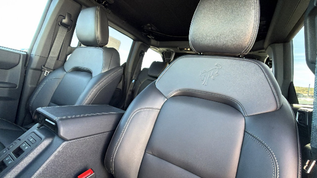 New 2026 Ford Bronco Outer Banks image 11