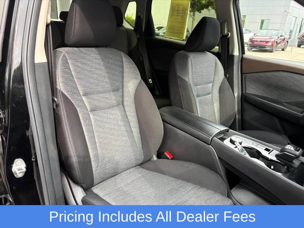 Certified 2023 Nissan Rogue SV AWD/4WD image 20