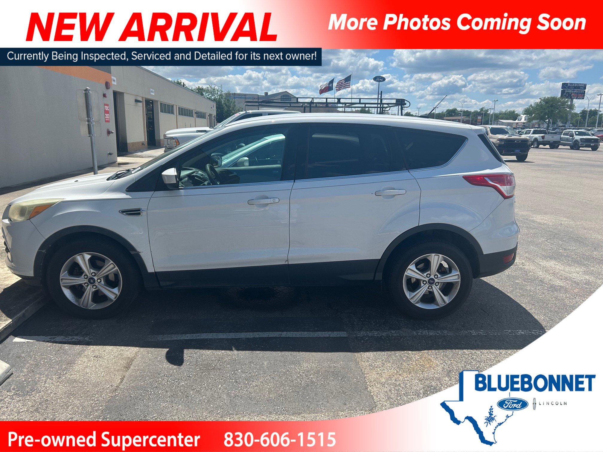 Used 2016 Ford Escape SE FWD image 1