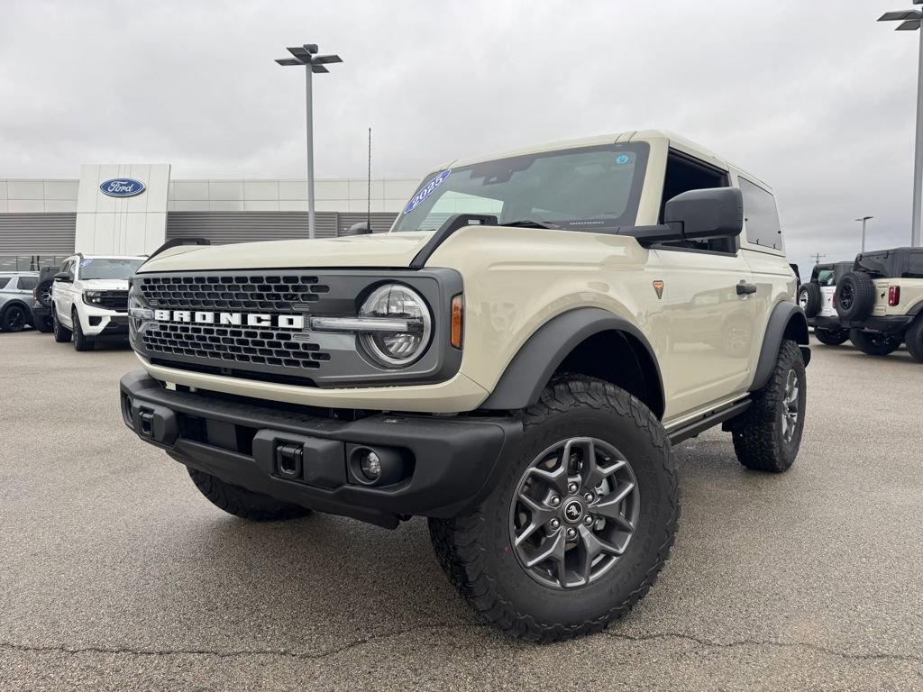 New 2025 Ford Bronco Badlands