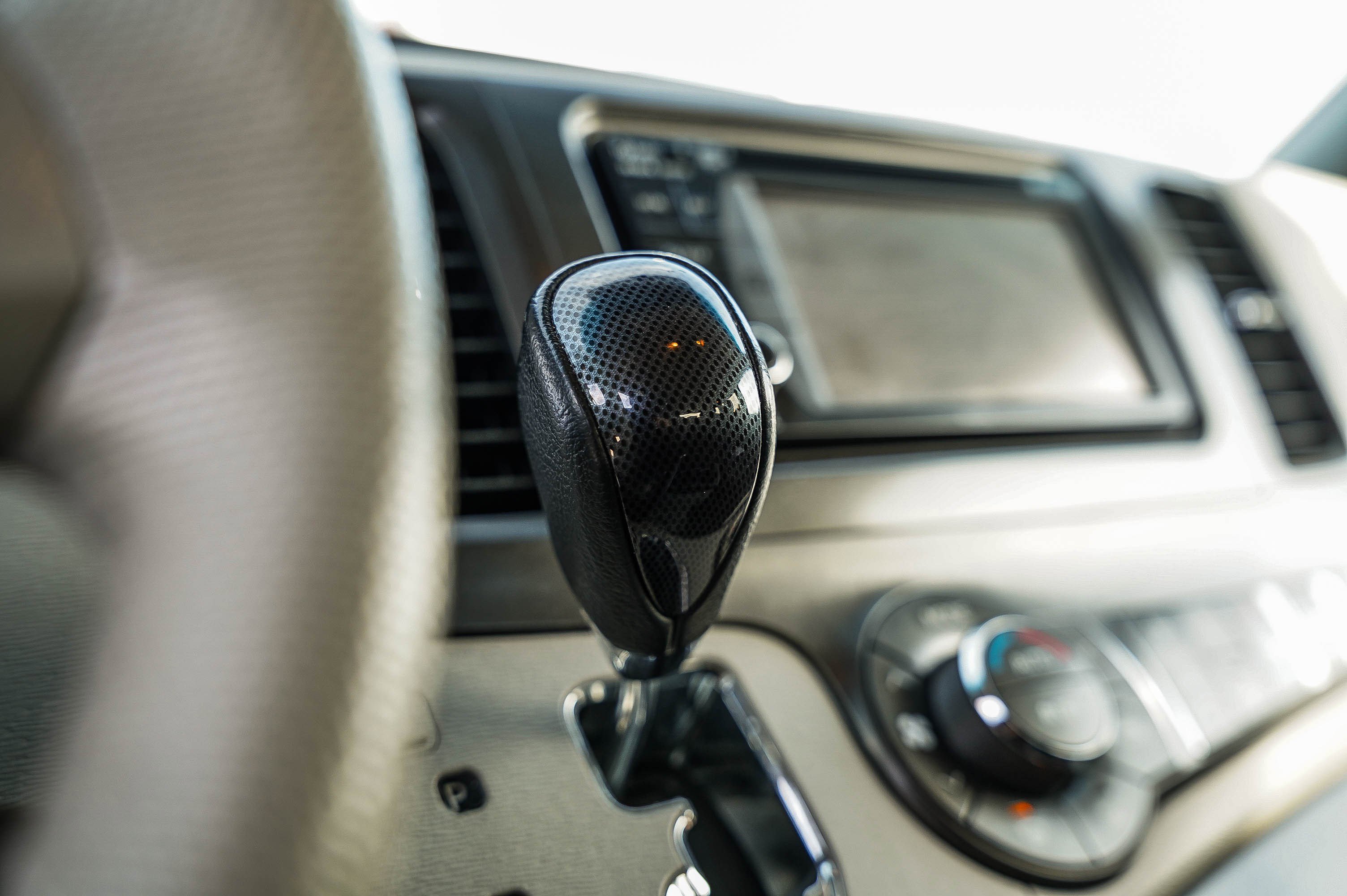 Used 2014 Toyota Sienna SE image 23