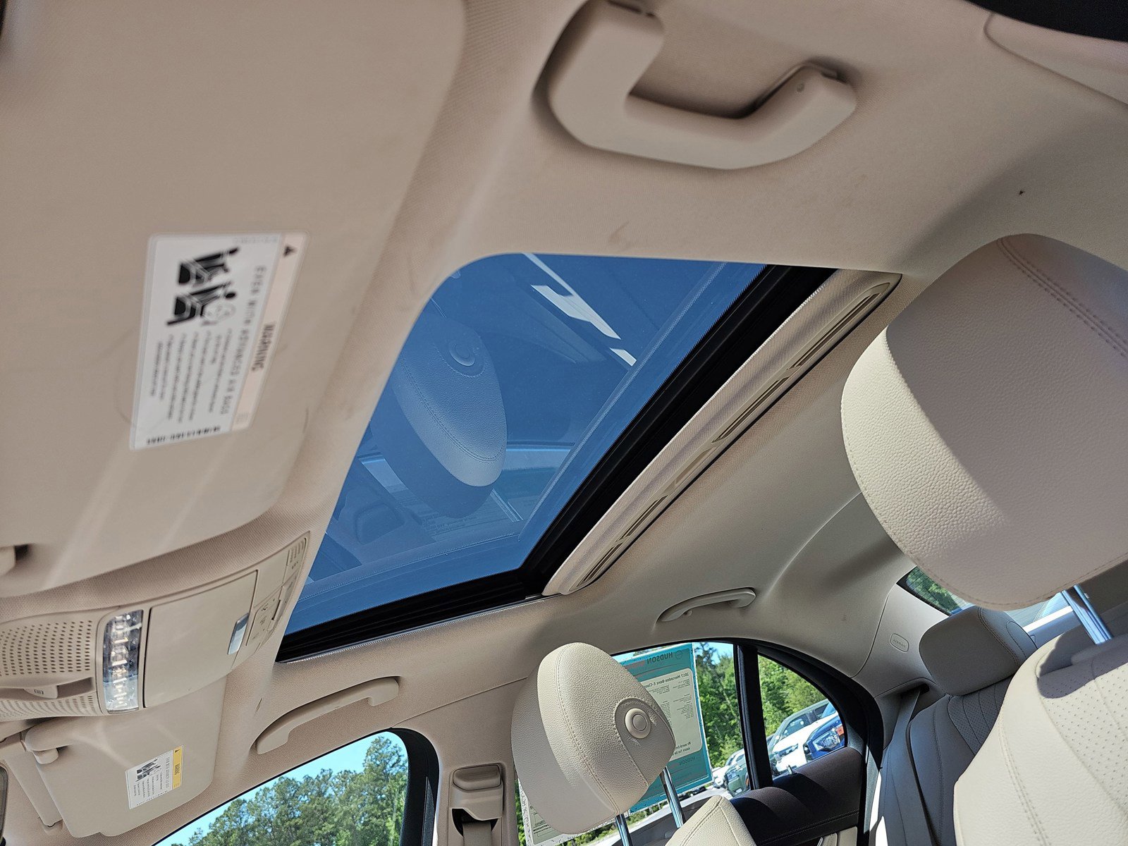 Used 2017 Mercedes-Benz E 300 image 30