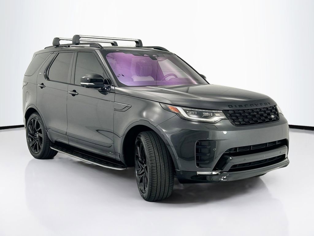Certified 2022 Land Rover Discovery HSE R-Dynamic AWD/4WD image 3