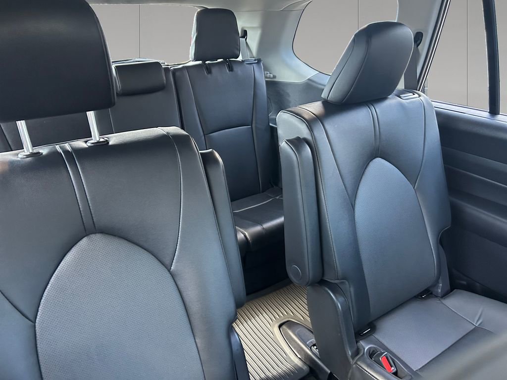 Used 2026 Toyota Grand Highlander XLE image 18