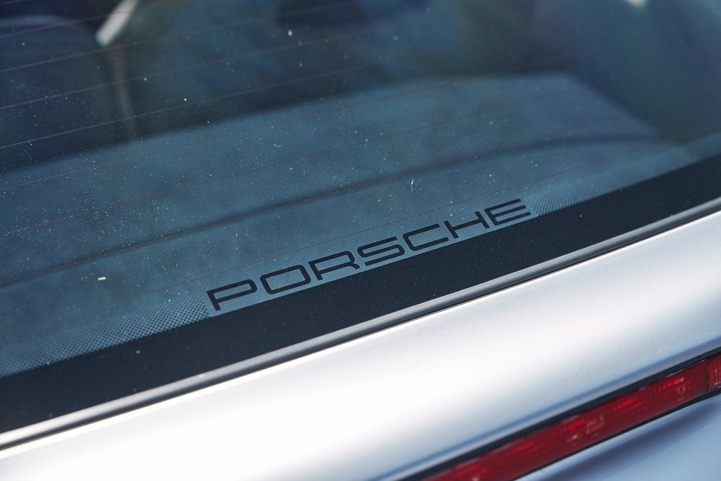 Used 2002 Porsche 911 Carrera image 8