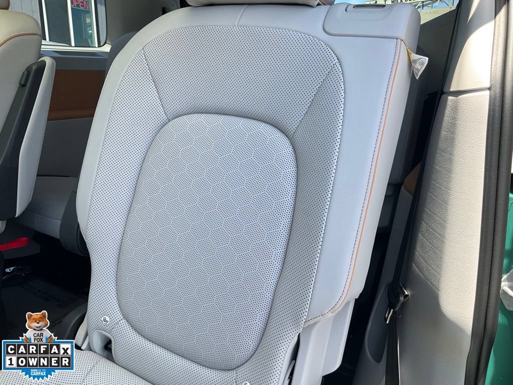 Used 2025 Volkswagen ID. Buzz 1st Edition AWD/4WD image 27