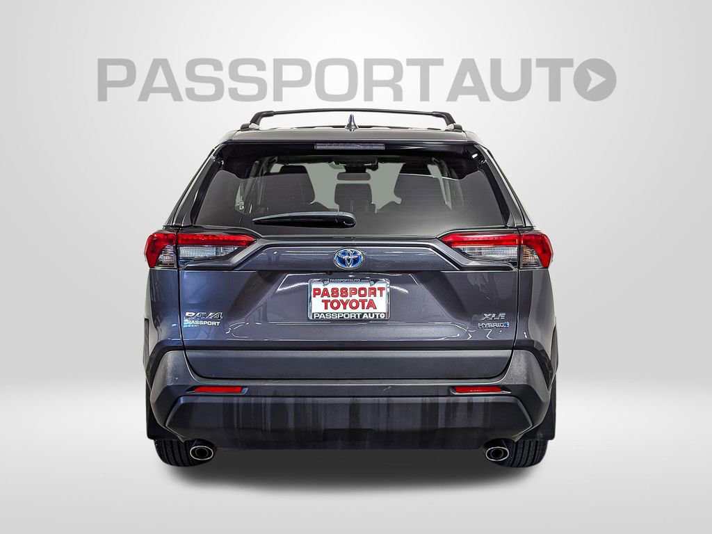 Used 2024 Toyota RAV4 XLE Premium image 6