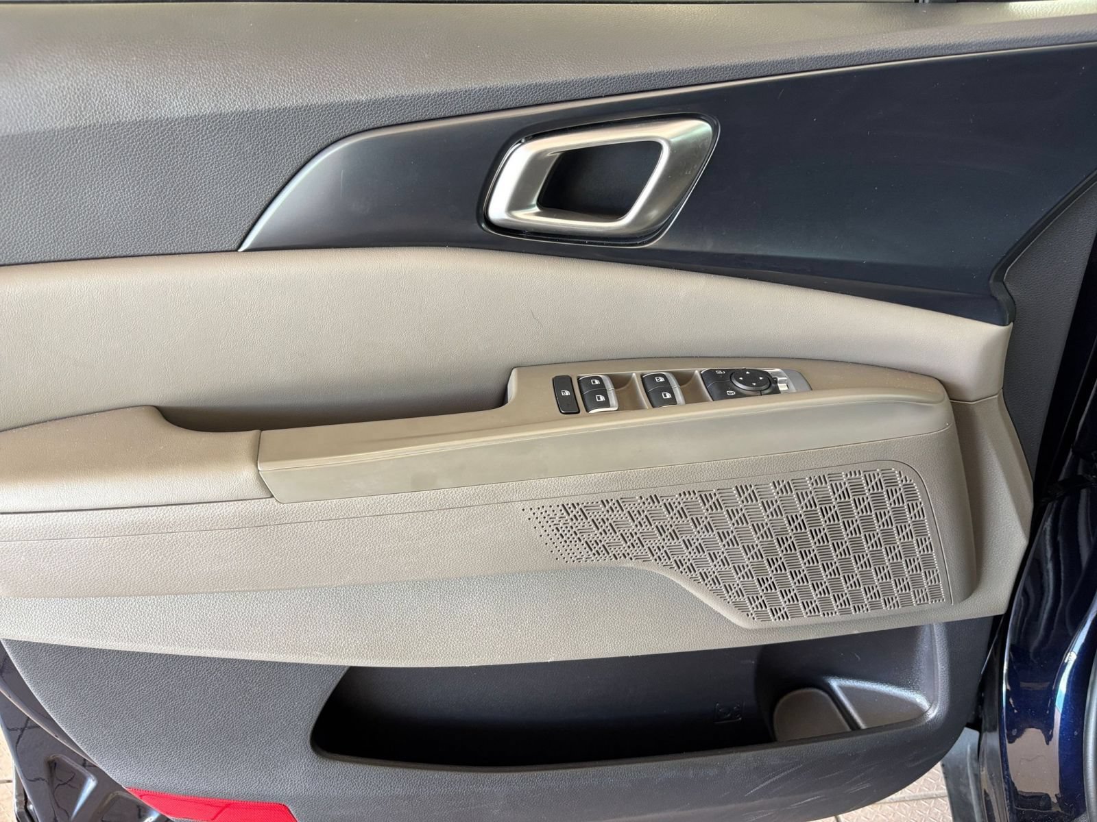 Used 2026 Kia Carnival FWD image 15