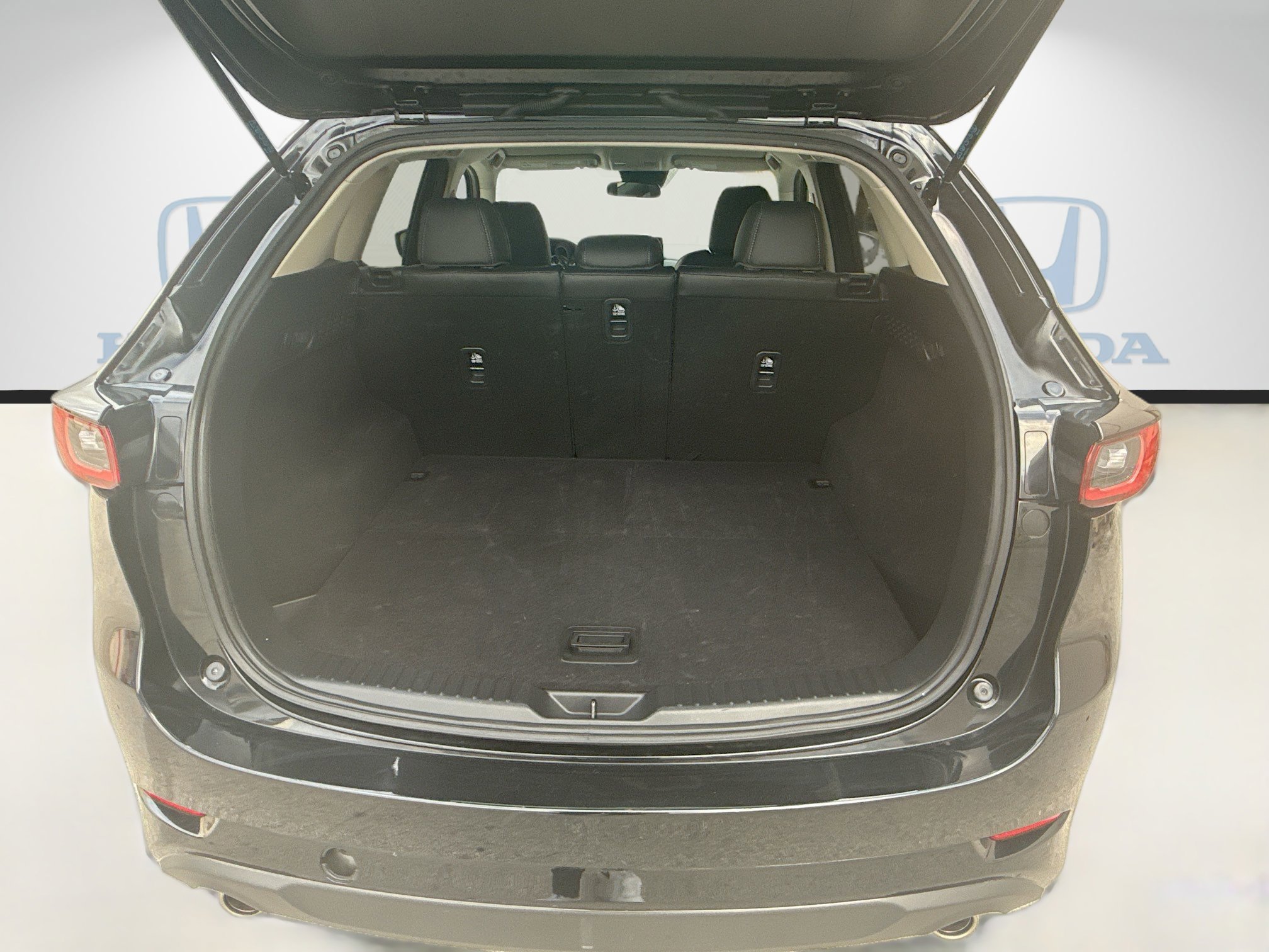 Used 2025 MAZDA CX-5 AWD 2.5 S w/ Select Package image 26