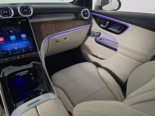 New 2026 Mercedes-Benz GLC 300 4MATIC image 24
