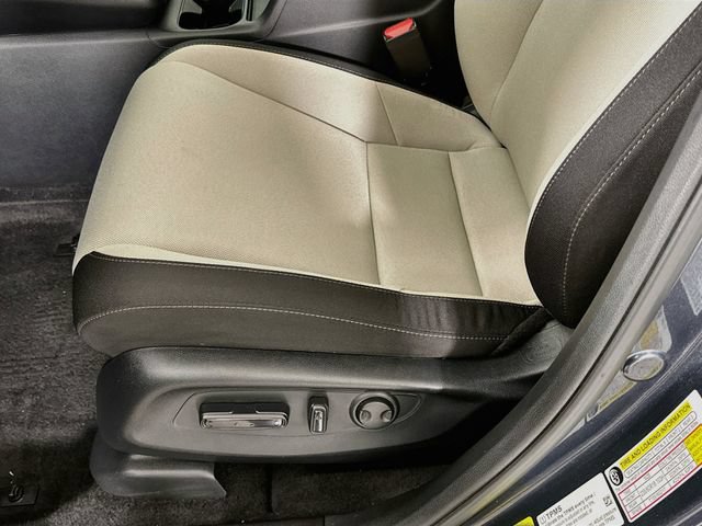 Certified 2025 Honda CR-V EX image 27