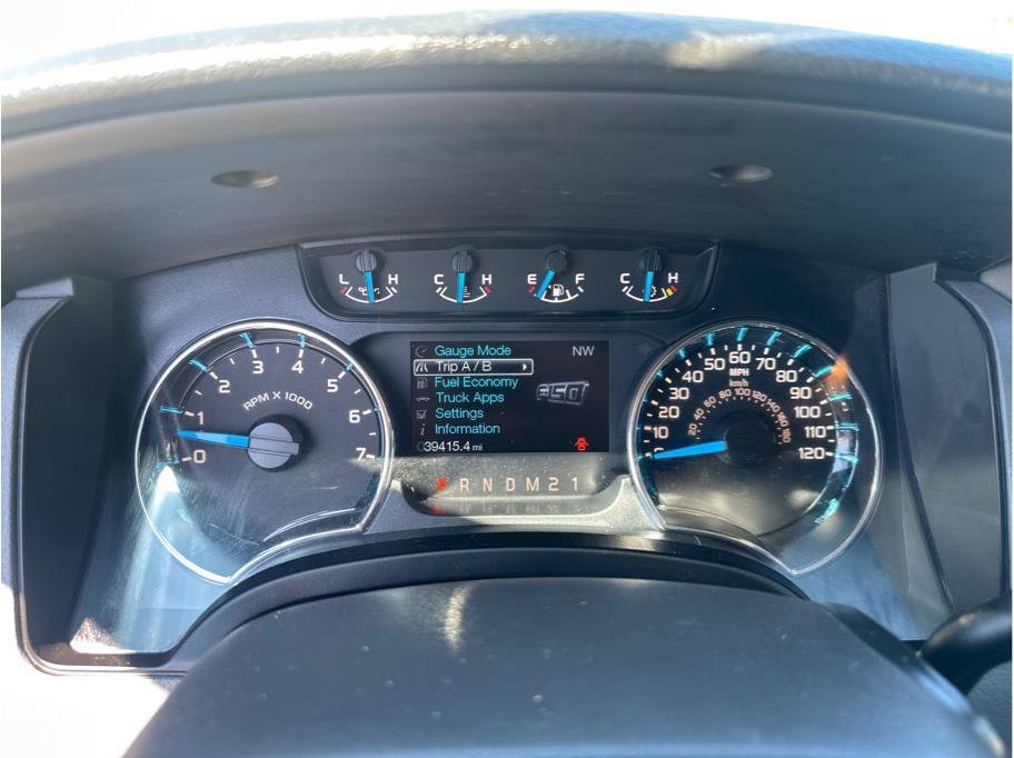 Used 2014 Ford F150 XLT w/ Equipment Group 302A Luxury AWD/4WD image 16