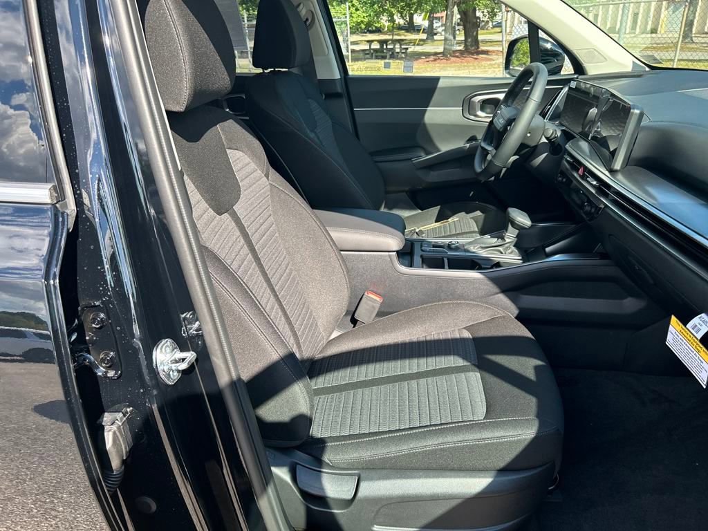 New 2026 Kia Sorento LX FWD image 31