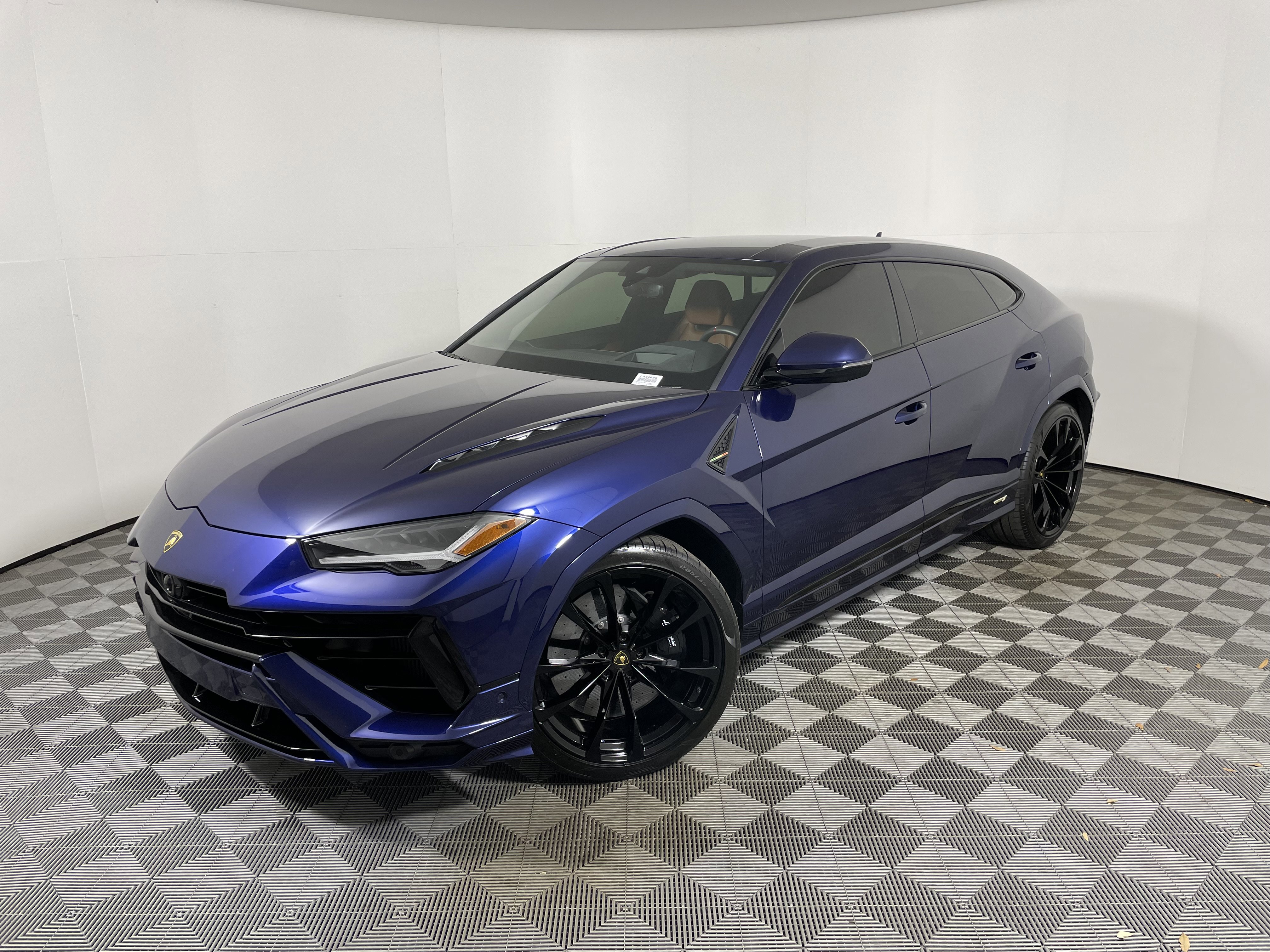 Used 2024 Lamborghini Urus S