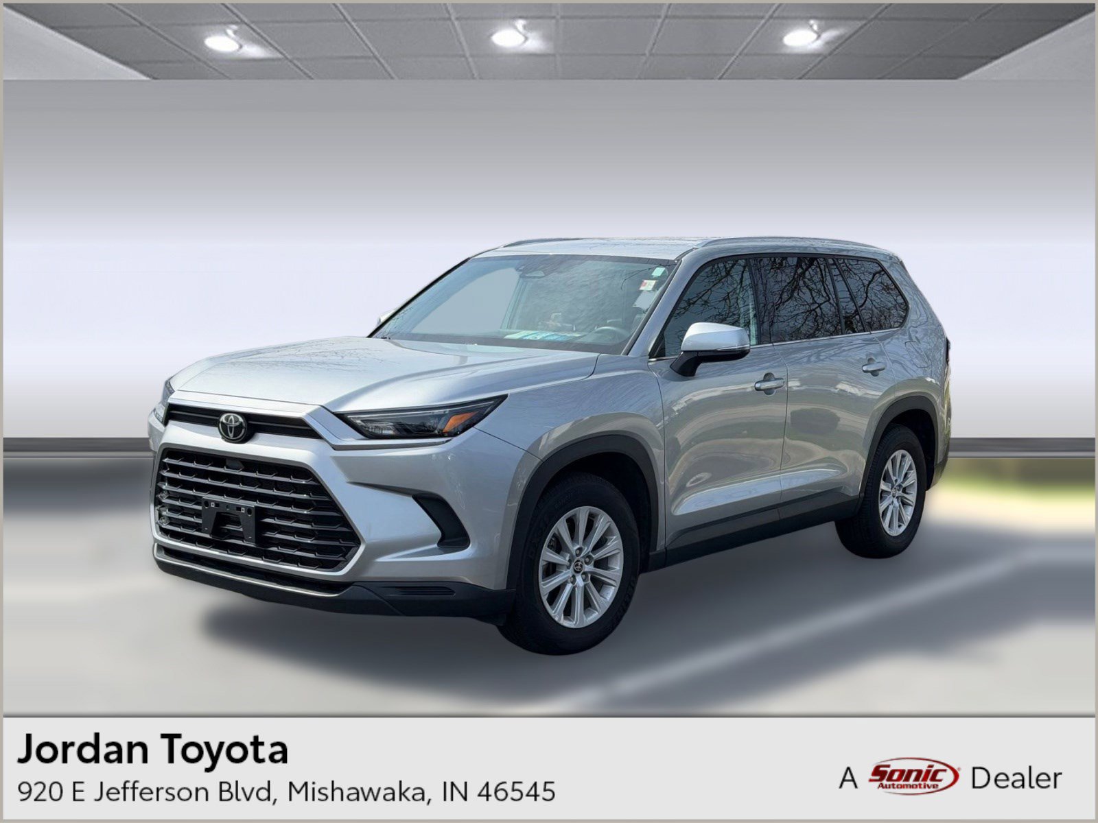 Used 2024 Toyota Grand Highlander XLE image 1