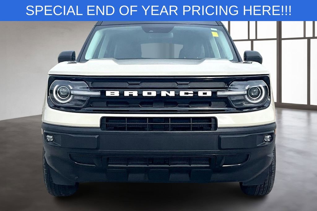 Used 2024 Ford Bronco Sport Outer Banks w/ Tech Package image 2