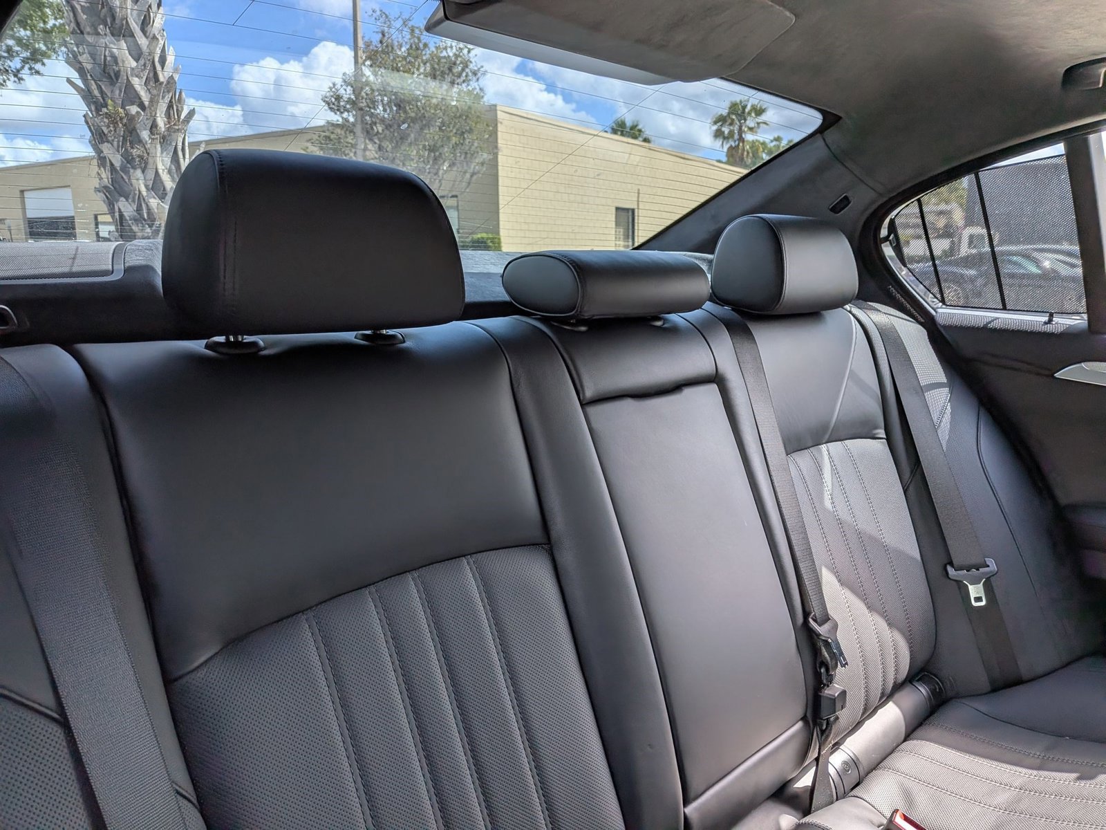 Used 2014 BMW M5 RWD image 17