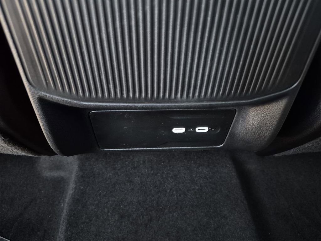 New 2026 Jeep Cherokee Laredo image 15