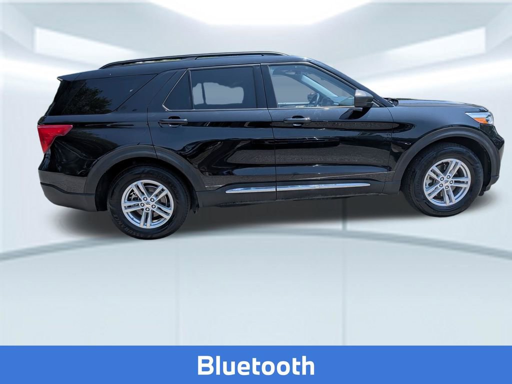 Used 2023 Ford Explorer XLT w/ Equipment Group 202A RWD image 8
