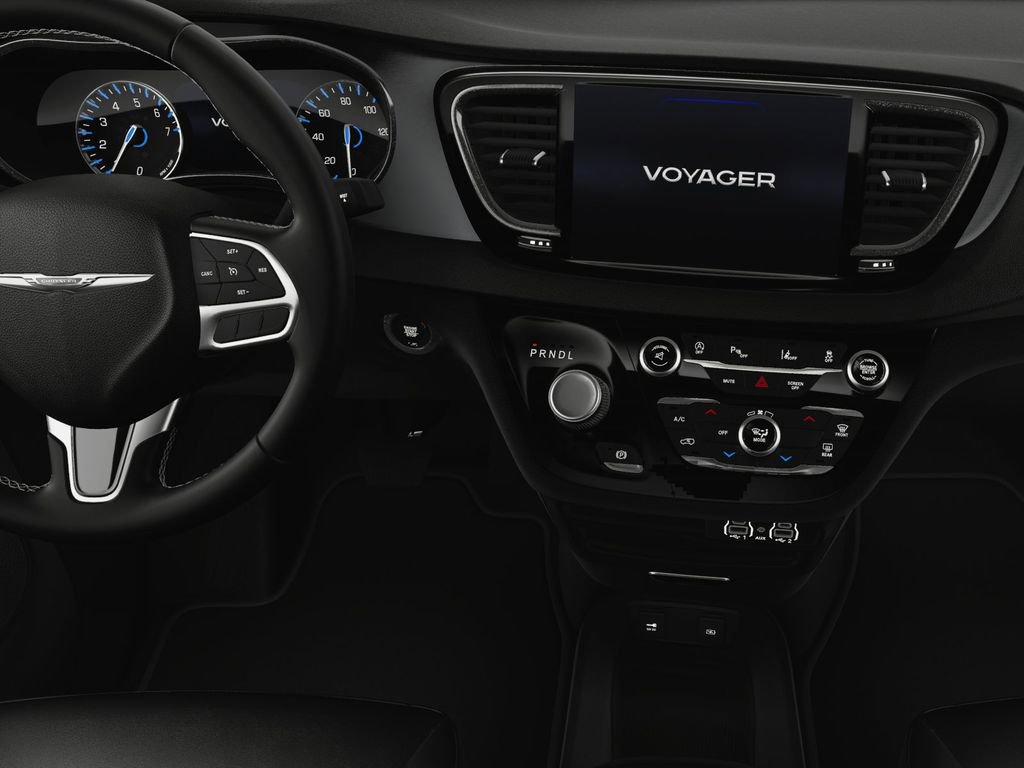 New 2025 Chrysler Voyager LX image 26