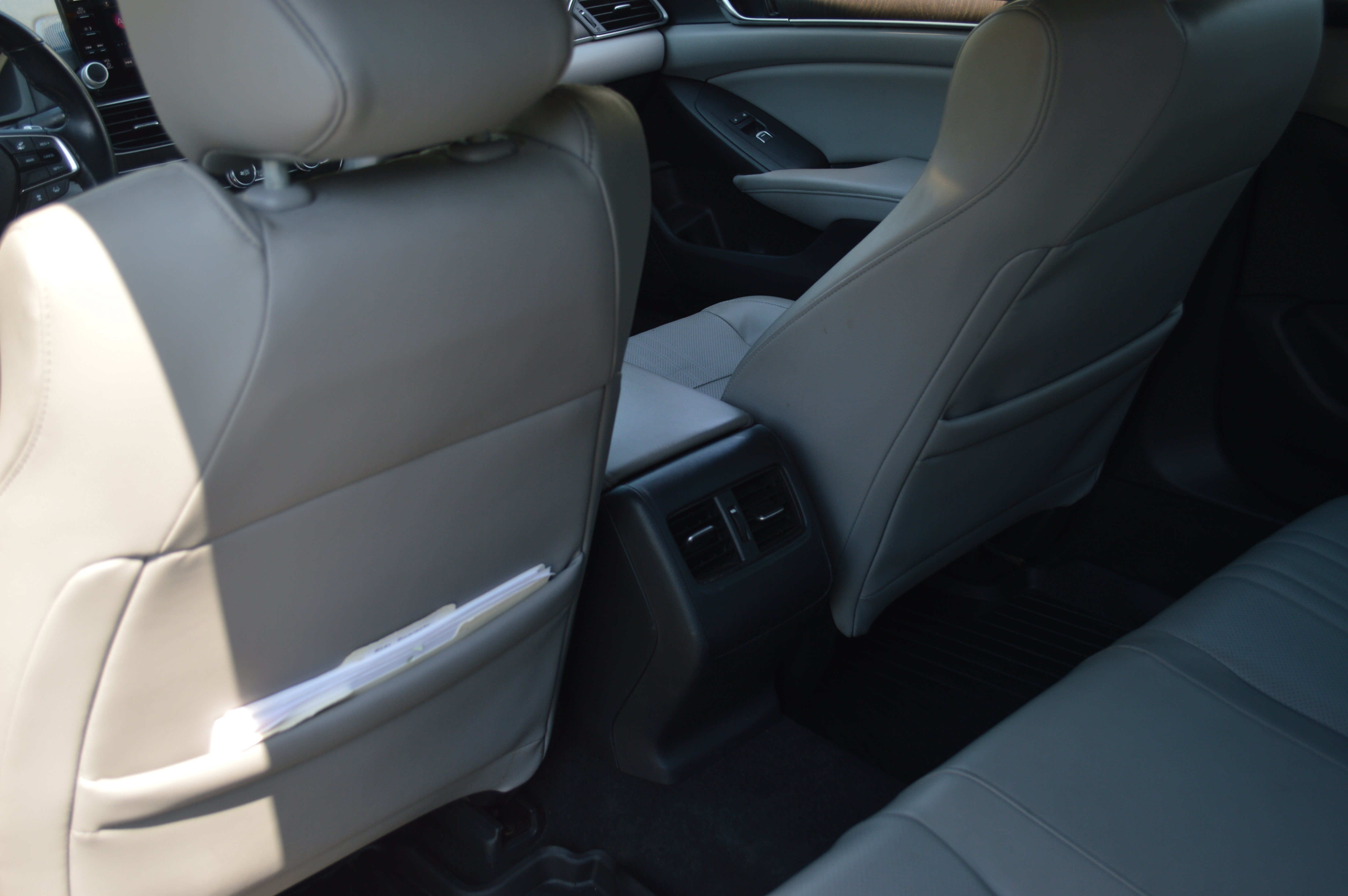 Used 2018 Honda Accord Touring image 22
