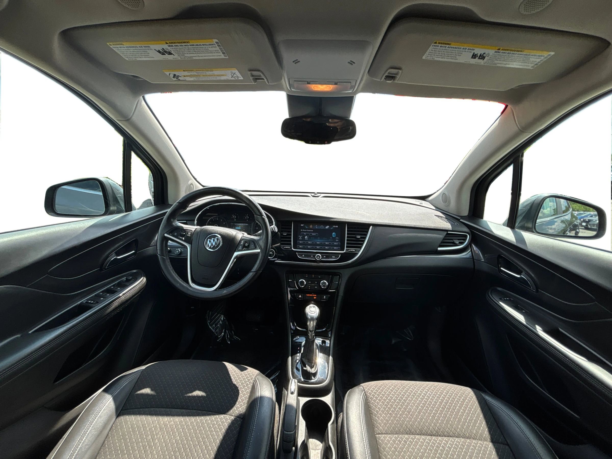 Used 2018 Buick Encore Preferred image 17