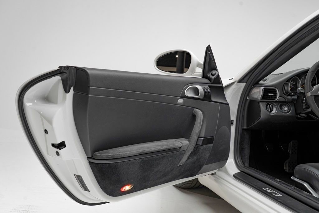 Used 2010 Porsche 911 GT3 image 15