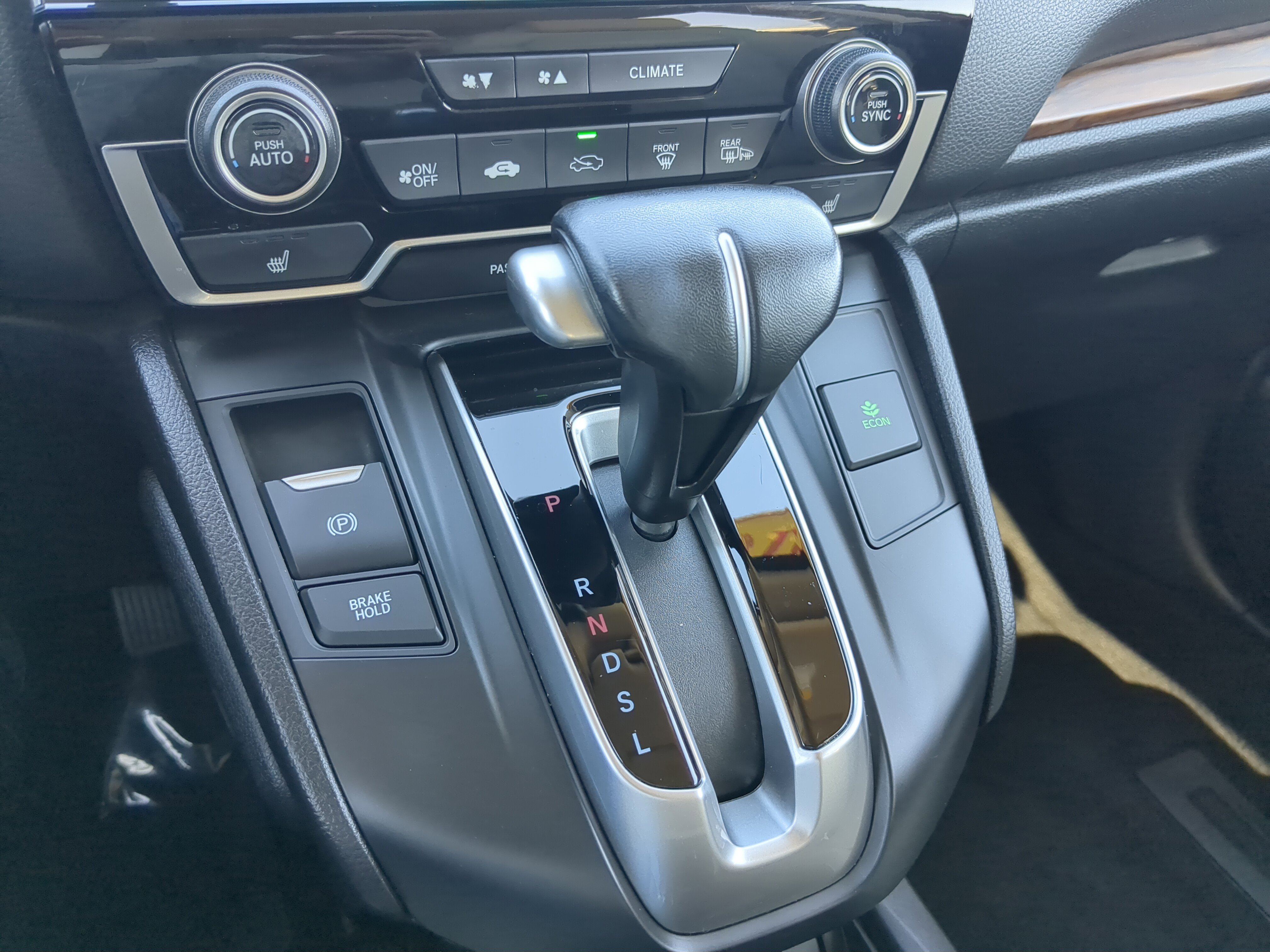 Used 2018 Honda CR-V Touring image 27