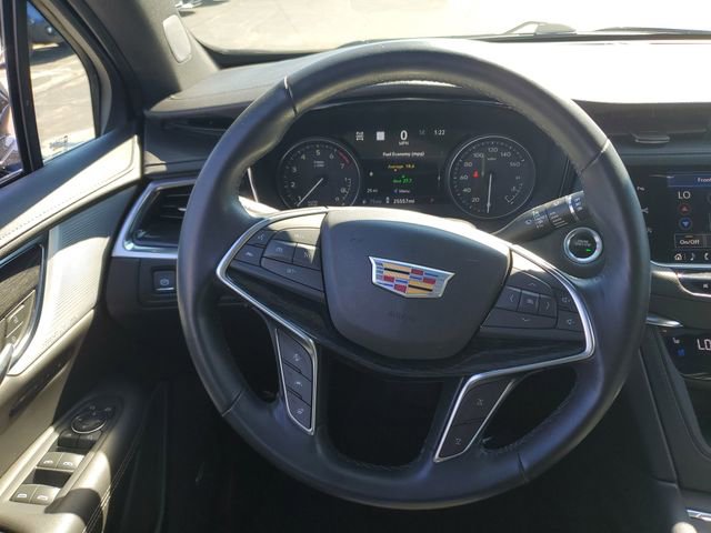 Used 2022 Cadillac XT5 Premium Luxury w/ Technology Package image 15