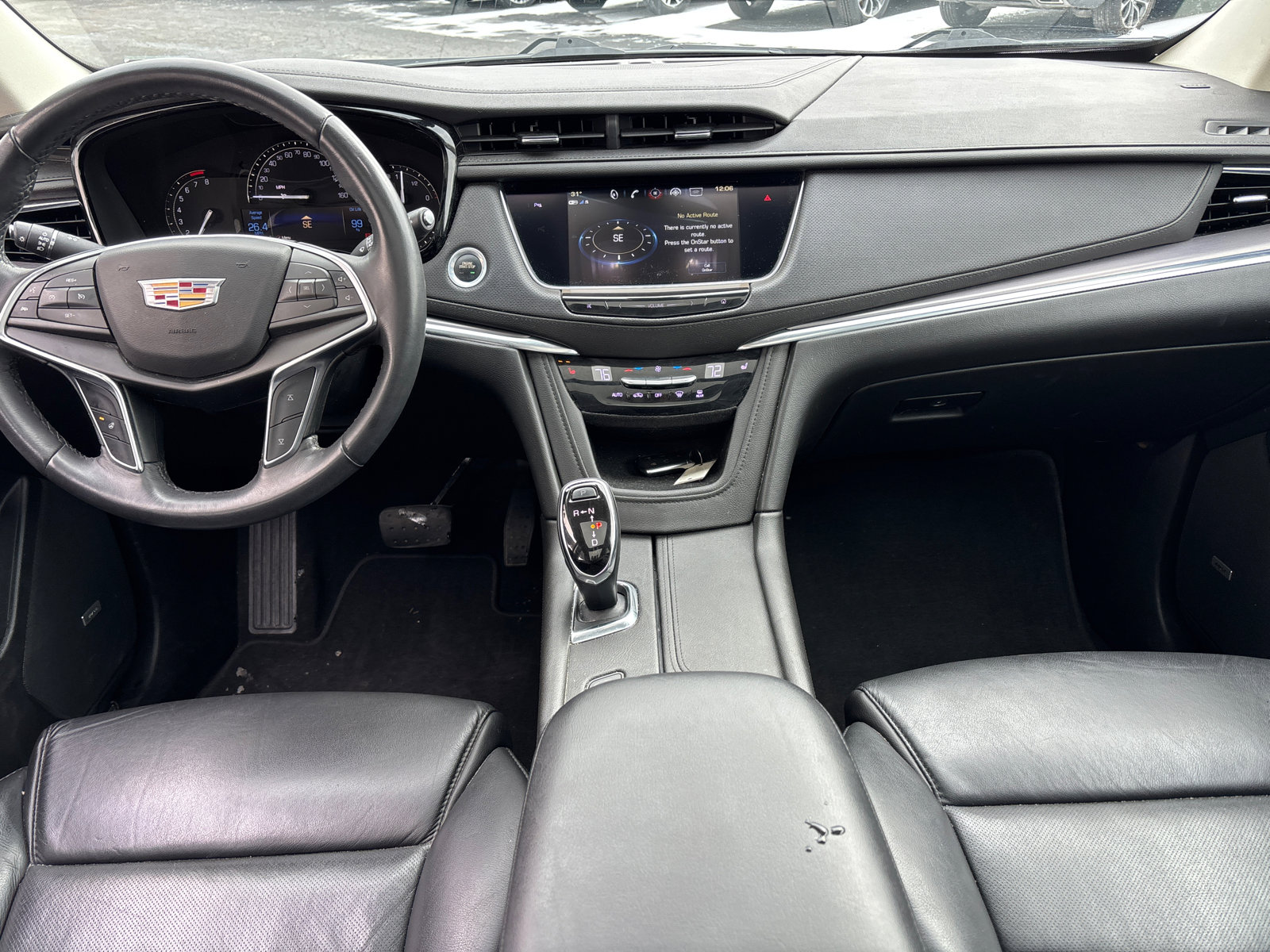 Used 2018 Cadillac XT5 Luxury w/ LPO, Black Ice Package image 28