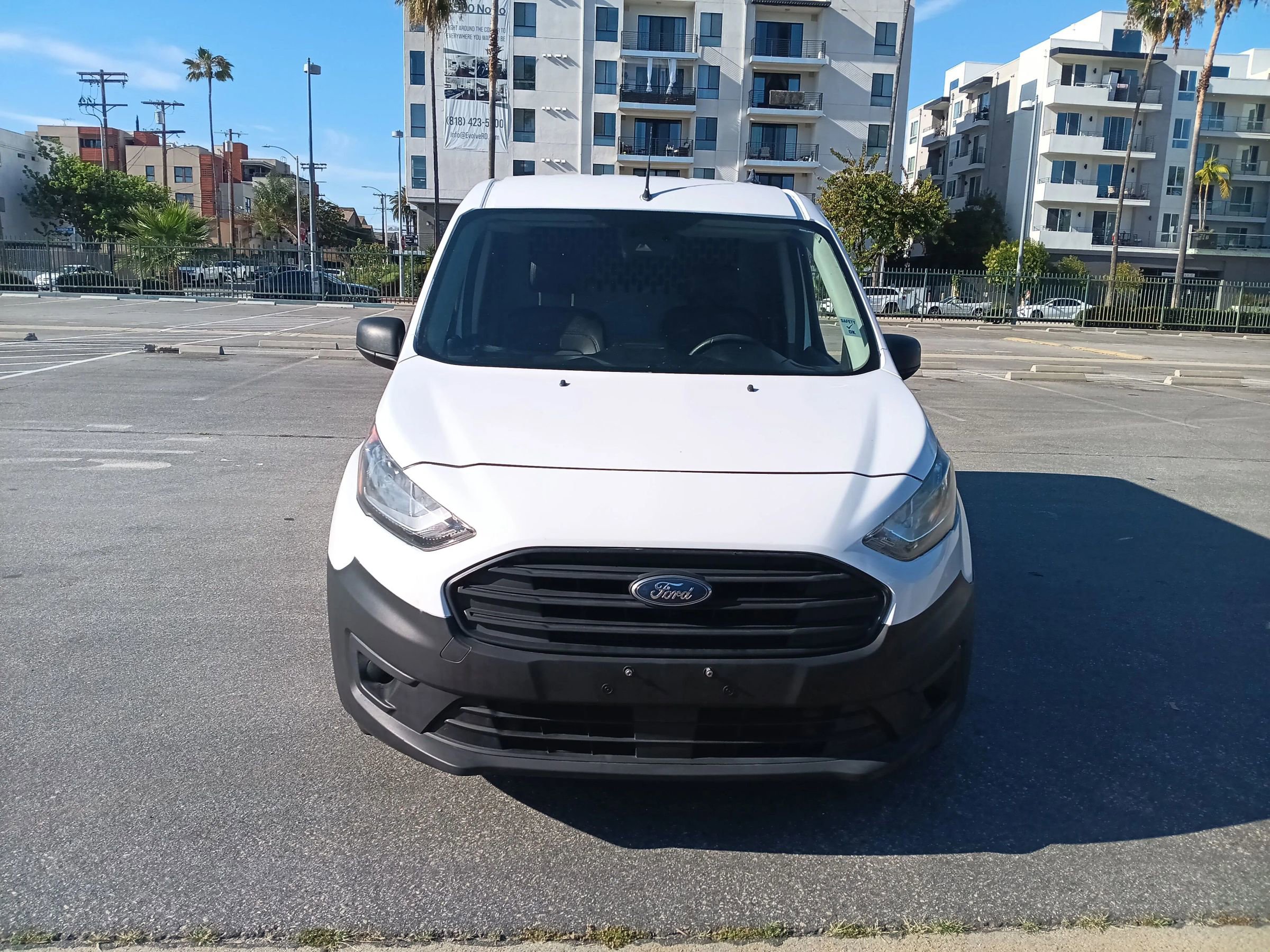 Used 2020 Ford Transit Connect XL image 2