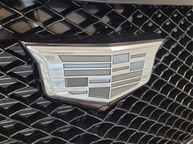 New 2026 Cadillac XT5 Premium Luxury w/ LPO, ONYX Package image 2