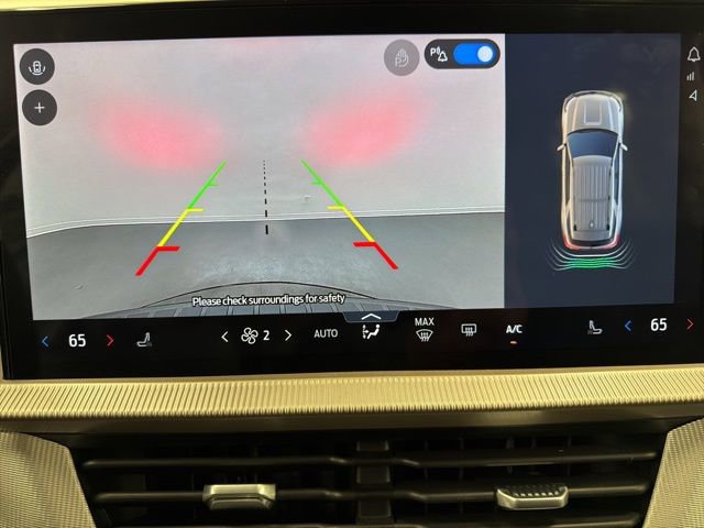 Used 2025 Ford Explorer Active image 27