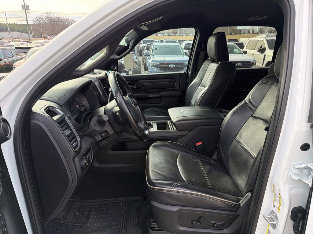 Used 2022 RAM 3500 Limited image 11